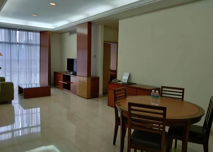 The Maple Suite