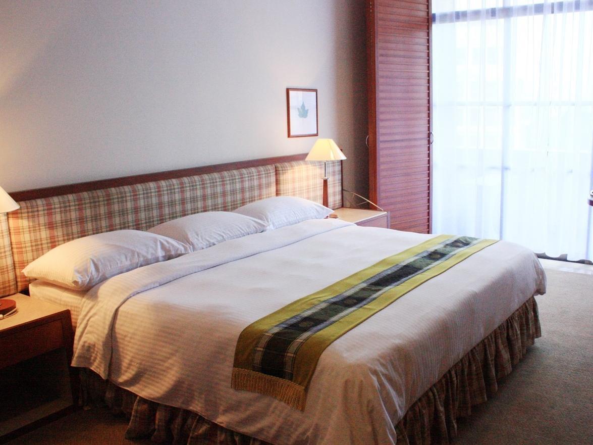 The Maple Aparthotel